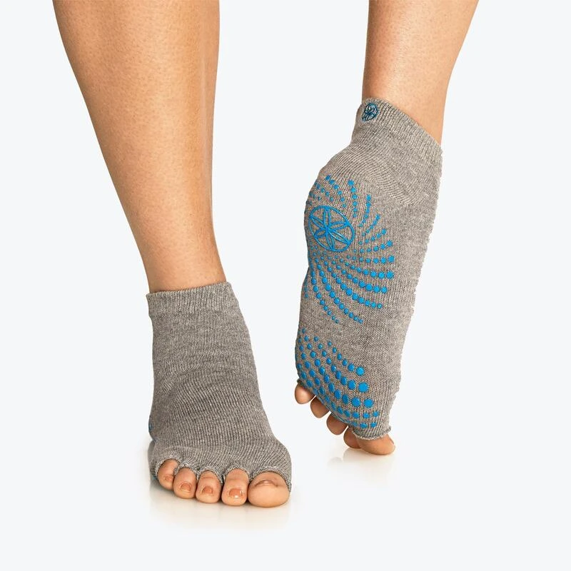 Gaiam Grippy Toeless Yoga Socks - Anti-slip Yogasokken - Grijs / Teal Blauw 4 Gaiam Grippy Toeless Yoga Socks - Anti-slip Yogasokken - Grijs / Teal Blauw - Afbeelding 2