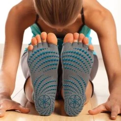 Gaiam Grippy Toeless Yoga Socks - Anti-slip Yogasokken - Grijs / Teal Blauw 7 Gaiam Grippy Toeless Yoga Socks - Anti-slip Yogasokken - Grijs / Teal Blauw -Mode Schoenen grippy toeless yoga socks anti slip yogasokken grijs teal blauw 2