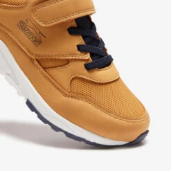 Slazenger Sneakers Met Klittenband Voor Kinderen Leister Camel 13 Slazenger Sneakers Met Klittenband Voor Kinderen Leister Camel -Mode Schoenen sneakers met klittenband voor kinderen leister camel 3