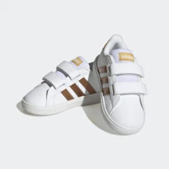 ADIDAS Sneakers Met Klittenband Voor Peuters Grand Court Wit Goud 16 ADIDAS Sneakers Met Klittenband Voor Peuters Grand Court Wit Goud -Mode Schoenen sneakers met klittenband voor peuters grand court wit goud 6